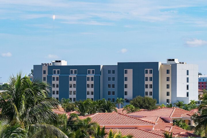 Hotel 2 of 38