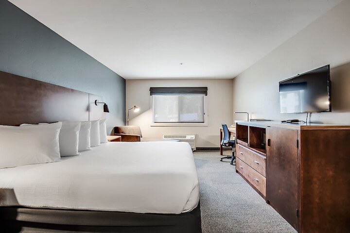 Room 34 of 49