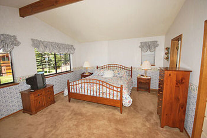 1625 Venice Drive