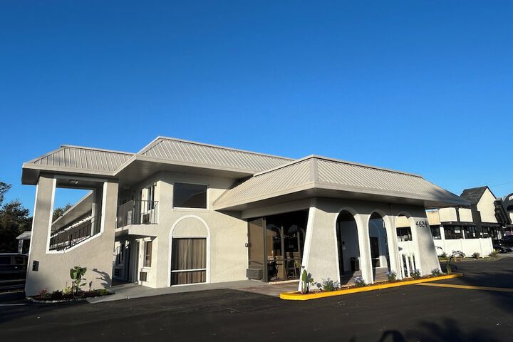 Hotel 9 of 32
