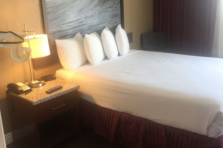Room 32 of 91