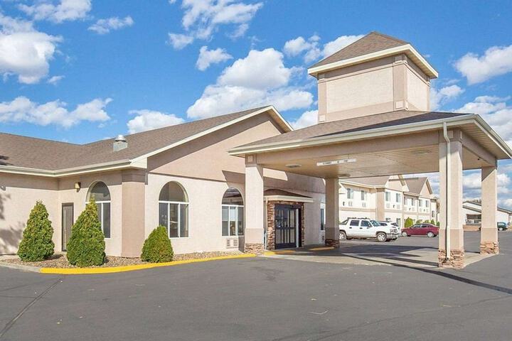 Hotel 3 of 31