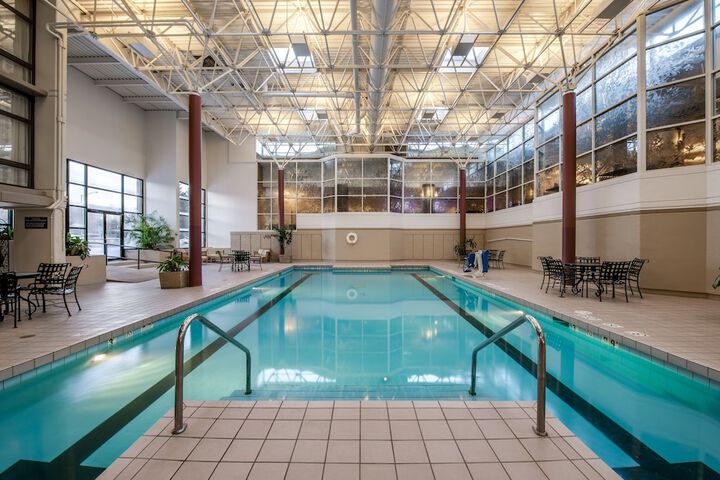 Crowne Plaza Chicago Ohare Hotel & Conf Center by IHG