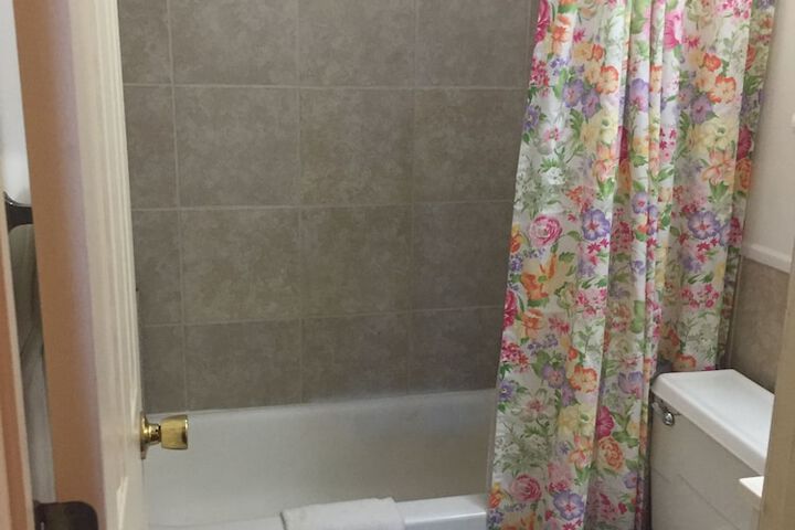 Room 40 of 63