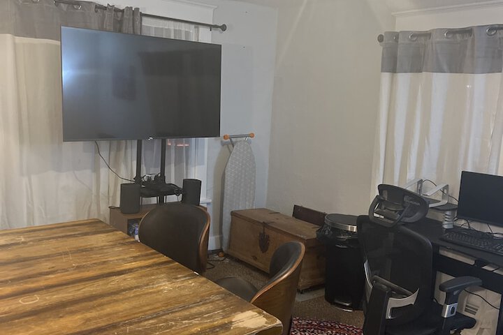 Room 36 of 104