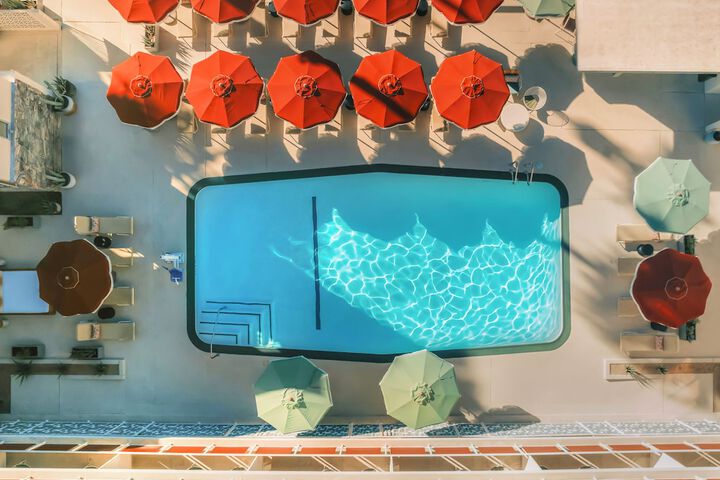Pool 13 of 42