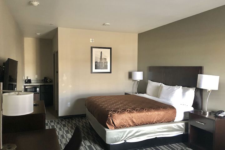 Room 19 of 34