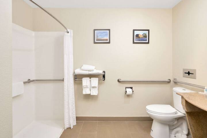 Room 40 of 57
