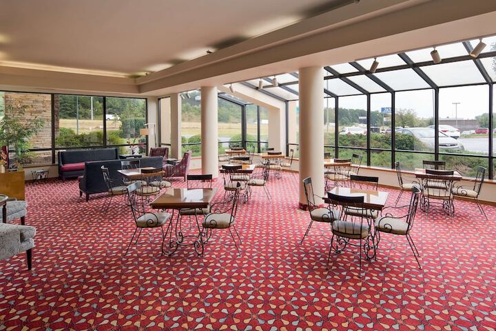 Hotel Interior 4 of 15
