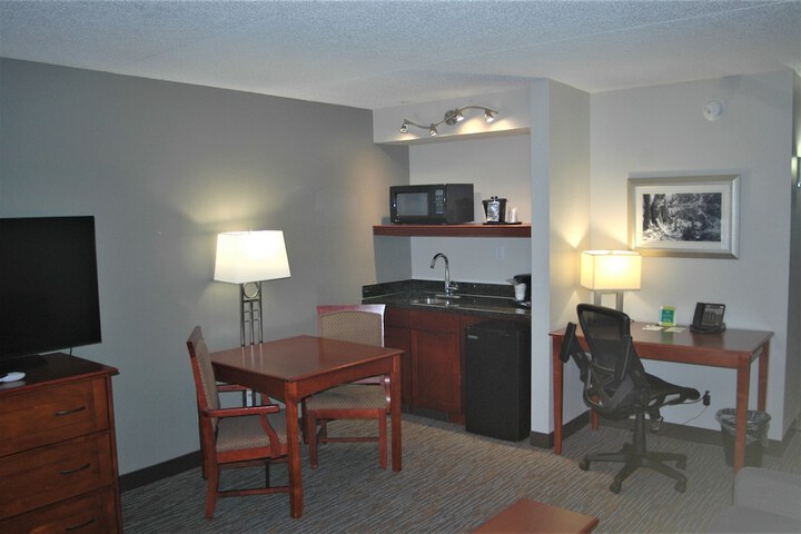 Wingate by Wyndham Valdosta / Moody AFB