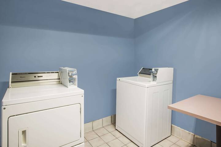 Room 17 of 26