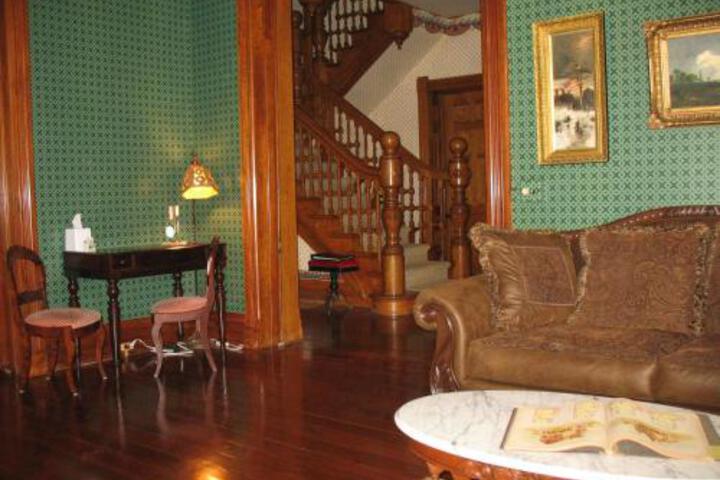 The Kerr House