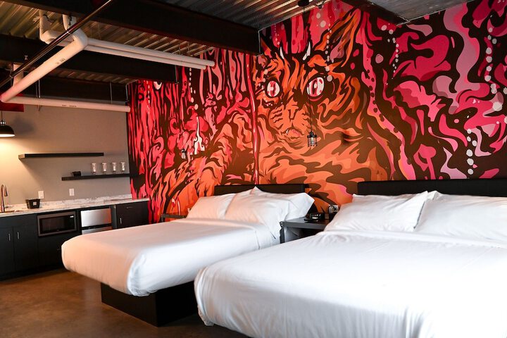 Room 27 of 45