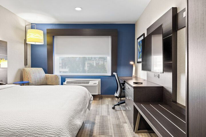 Holiday Inn Express Sunnyvale - Silicon Valley by IHG