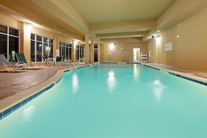 Holiday Inn Garland by IHG