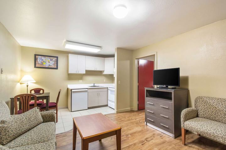 Room 39 of 57