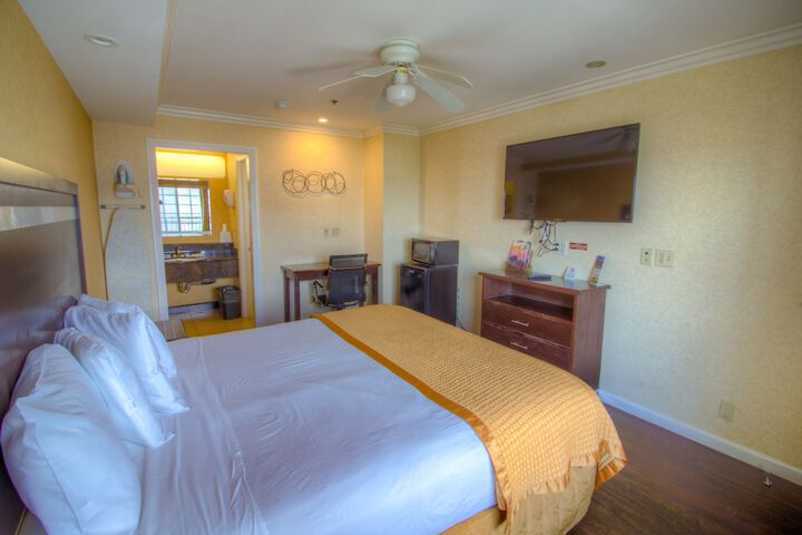 Room 39 of 49
