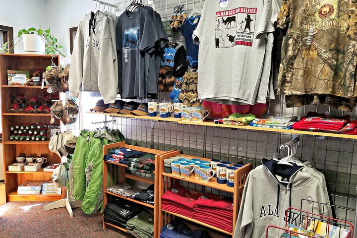 Gift Shop 32 of 32