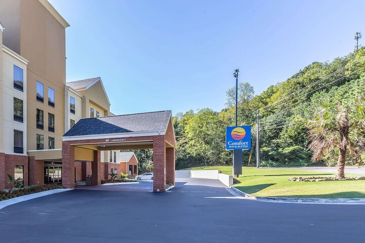 Hotel 3 of 28