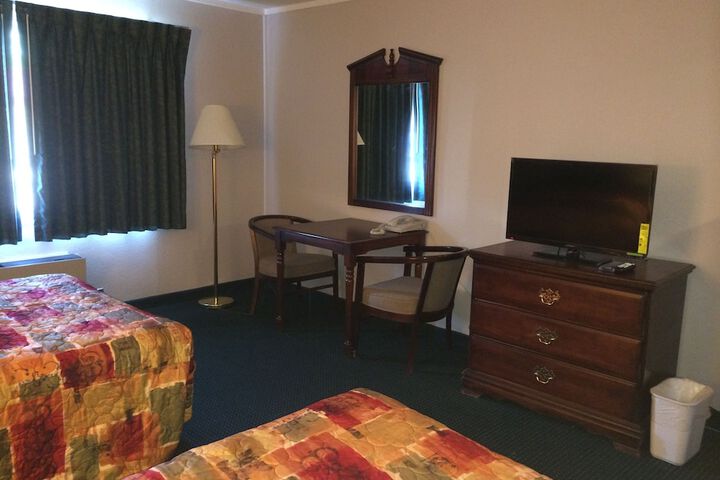 Room 14 of 46