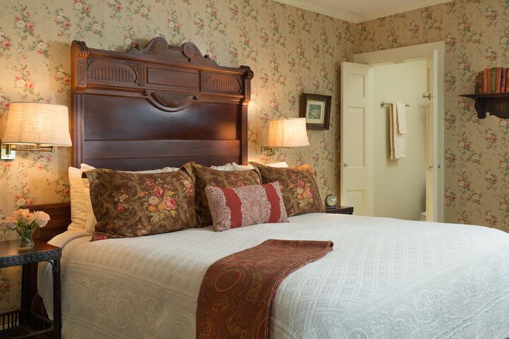 Room 16 of 46