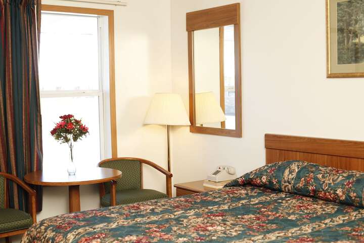Room 29 of 43