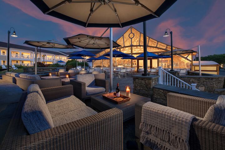 Hyannis Harbor Hotel