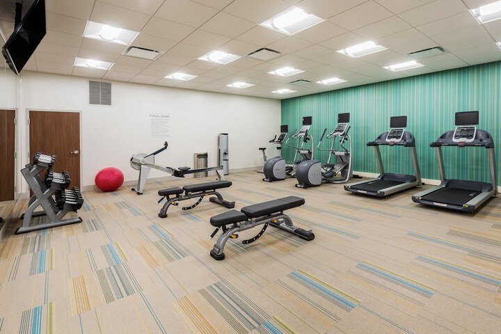 Holiday Inn Express & Suites West Plains Southwest by IHG