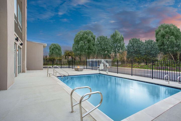 Pool 3 of 29