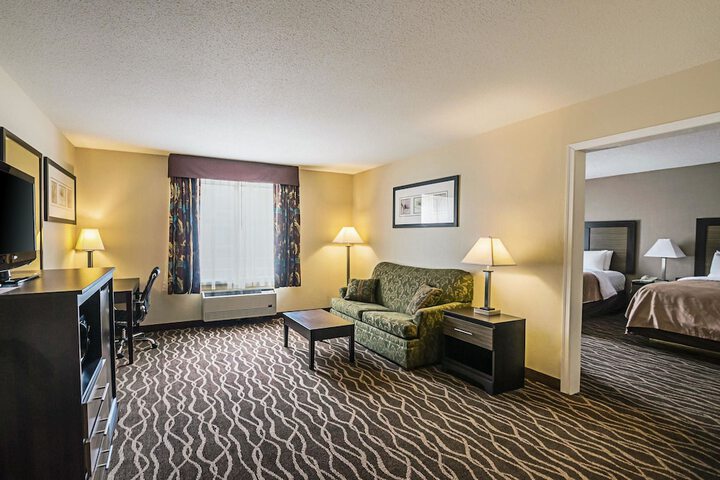 Quality Inn & Suites Frostburg - Cumberland