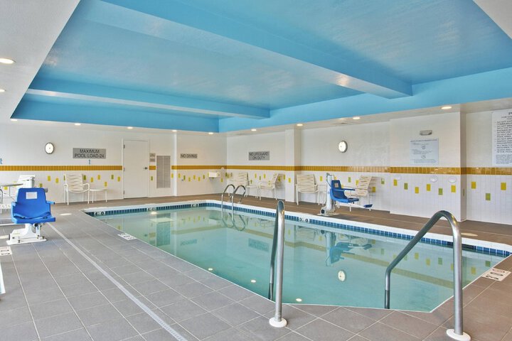 Fairfield Inn & Suites by Marriott Madison West / Middleton