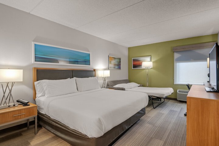 Room 43 of 90