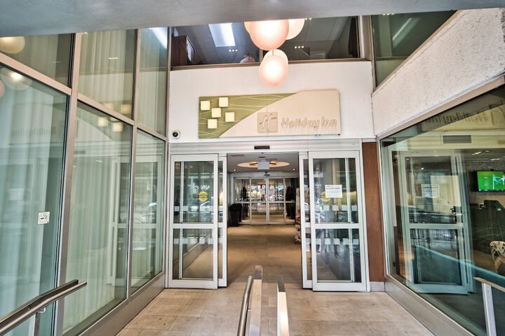 Holiday Inn Toronto Downtown Centre by IHG