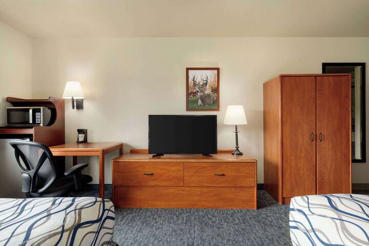 AmericInn by Wyndham Havre