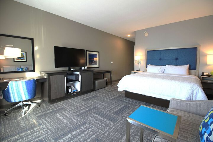 Room 19 of 37
