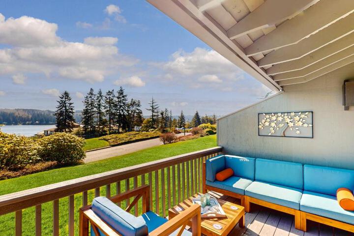 Ludlow Seaside Hale