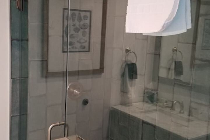 Room 48 of 151