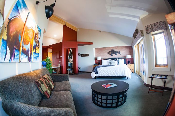 Room 34 of 49