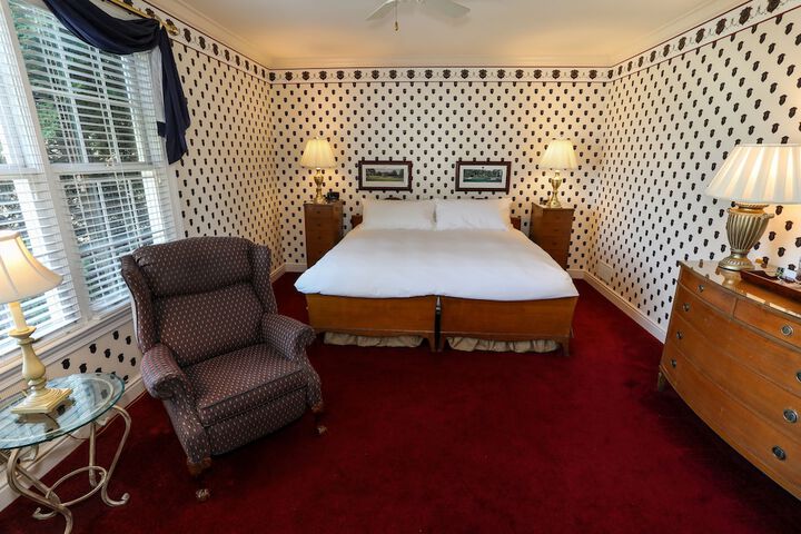 Room 41 of 51