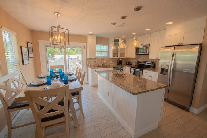Lobster Key Apartment 3