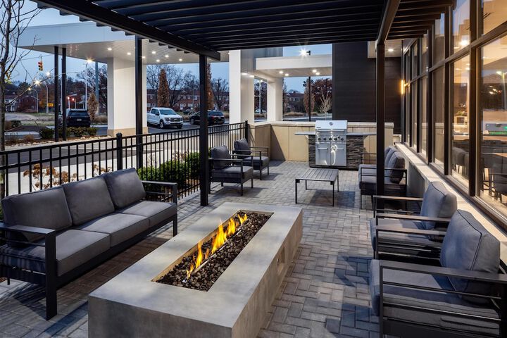 Hyatt House Royal Oak / Birmingham