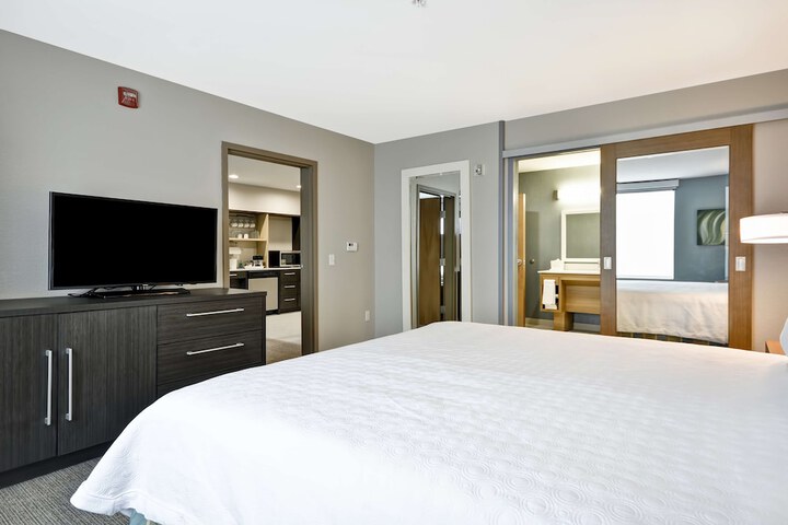 Room 21 of 42