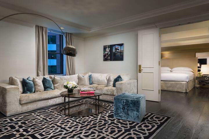 Room 22 of 51