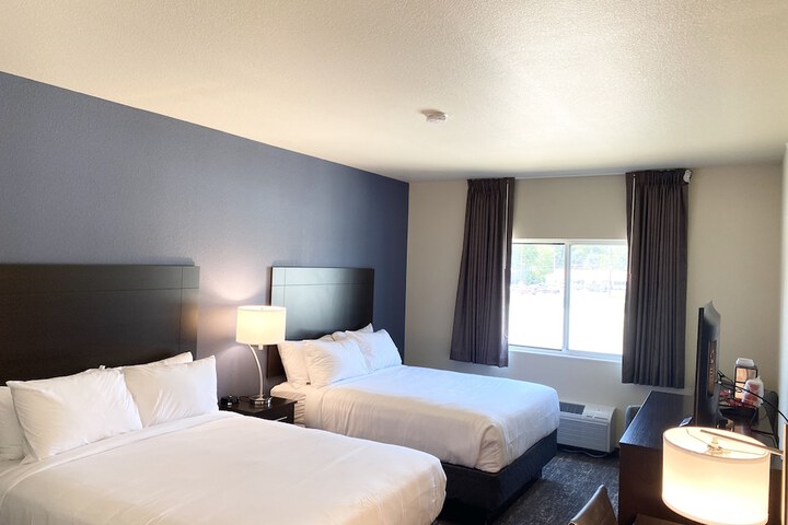 Room 10 of 46