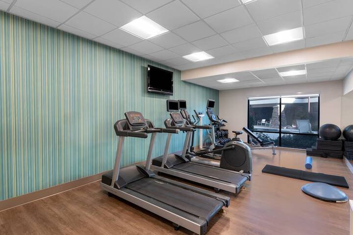 Holiday Inn Express & Suites St. George North - Zion by IHG