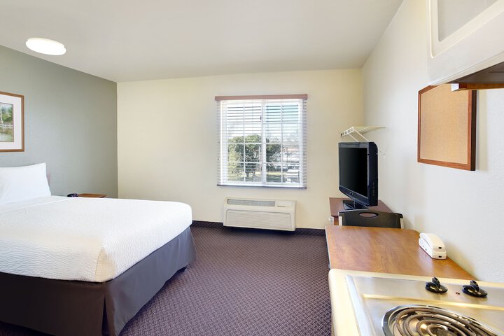 Room 18 of 31