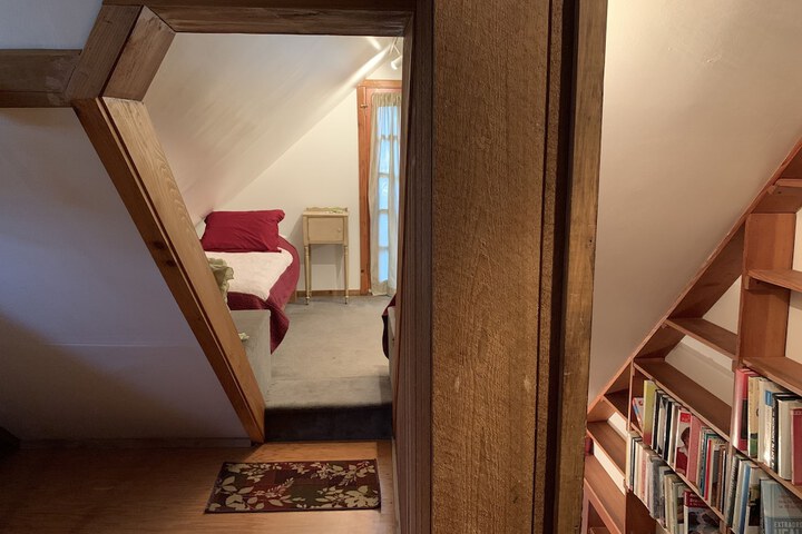 Room 21 of 119