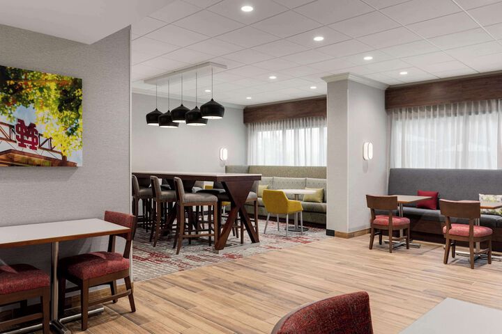 Hampton Inn Starkville Mississippi State University