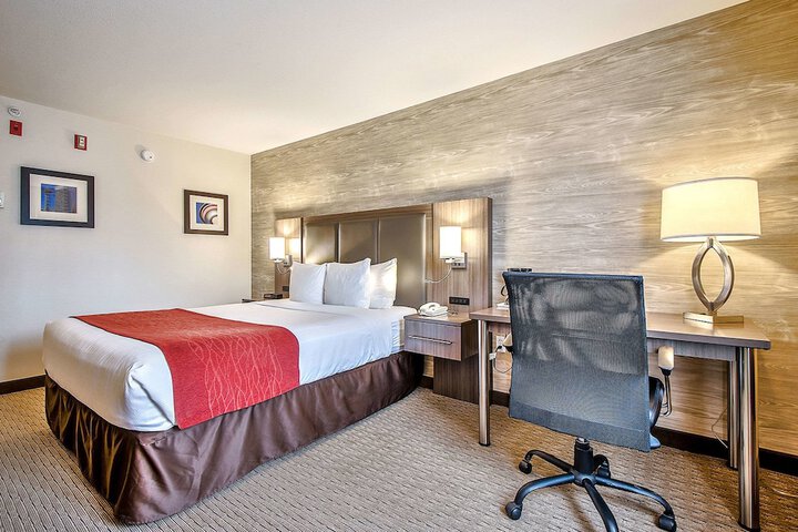 Room 26 of 39