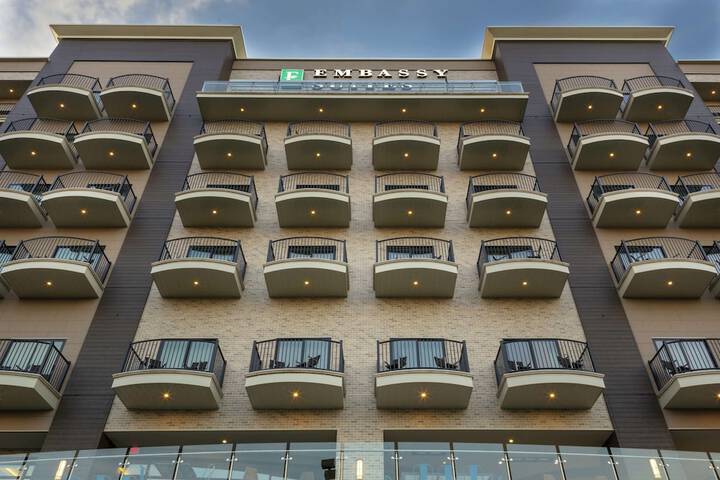 Embassy Suites by Hilton Grand Rapids DowntownMI